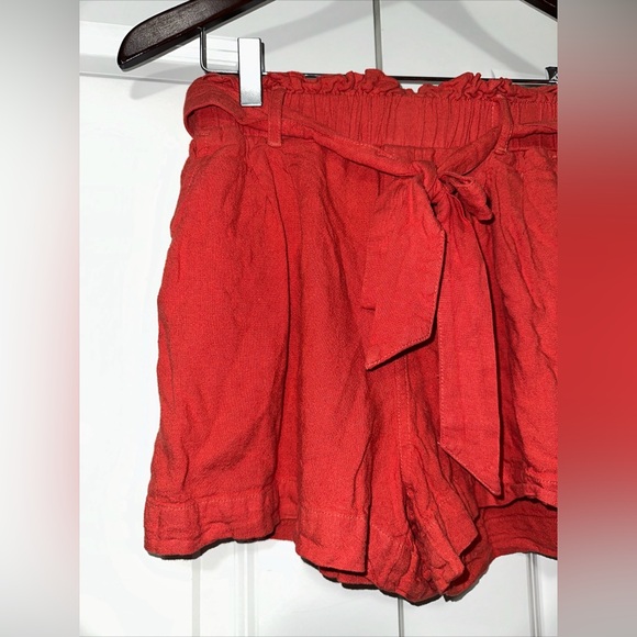American Eagle Stetch Tie Belt Shorts S - Picture 2 of 4
